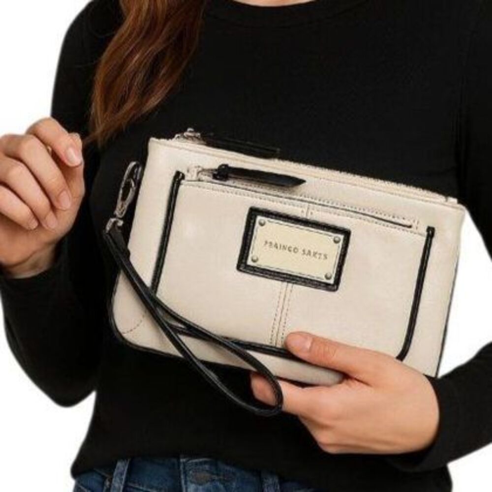 Franco Sarto Pouch Bag Clutch Wristlet Wallet Cream Black Woman's Women's